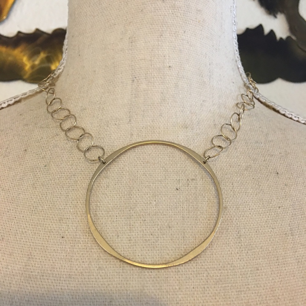 Tint gold tone link lightweight necklace